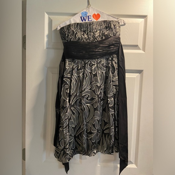 Prom Dress BCBG maxazria - Picture 1 of 2